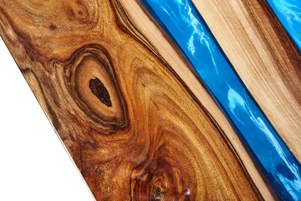 Élégance et durabilité: découvrez nos sols et tables en résine époxy